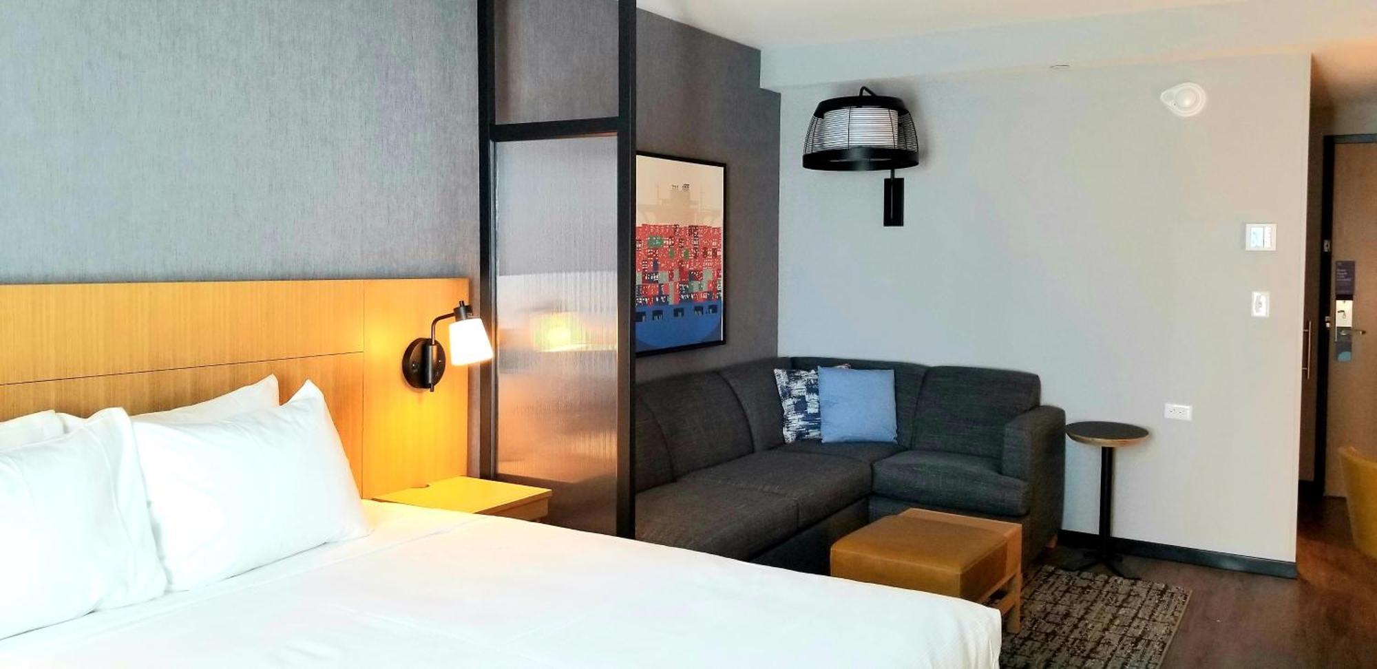 Standard King Room Sofa Bed
