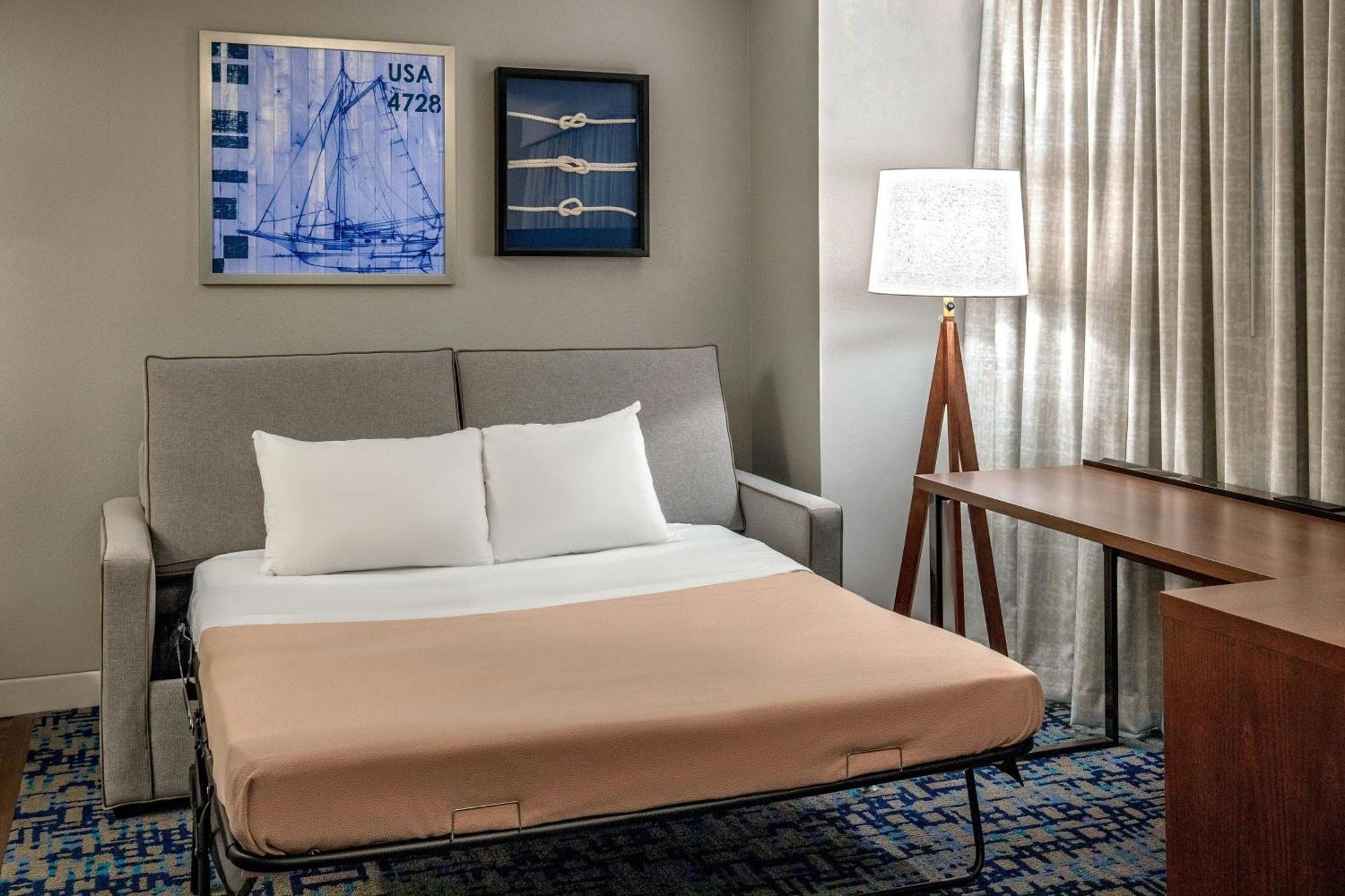 One-Bedroom King Suite Sofa Bed