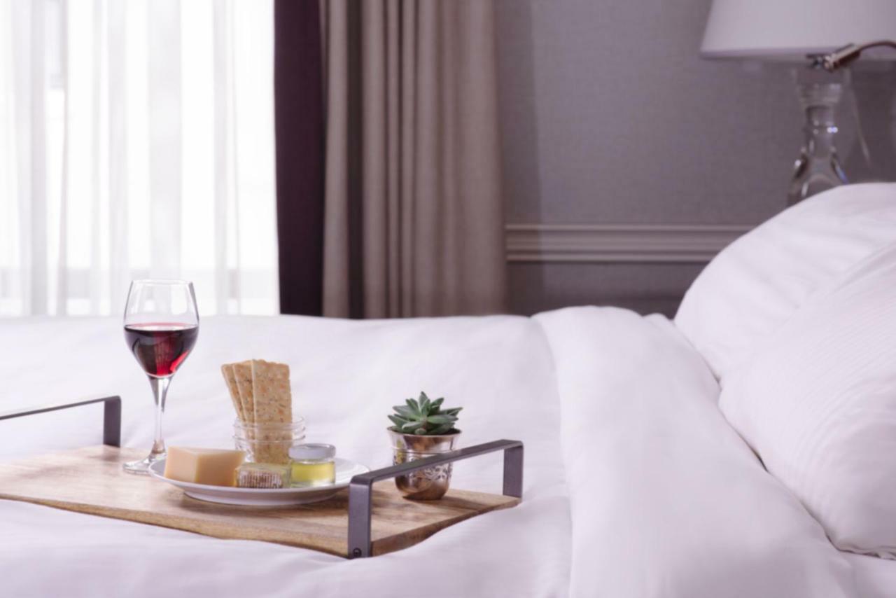 Signature King Room