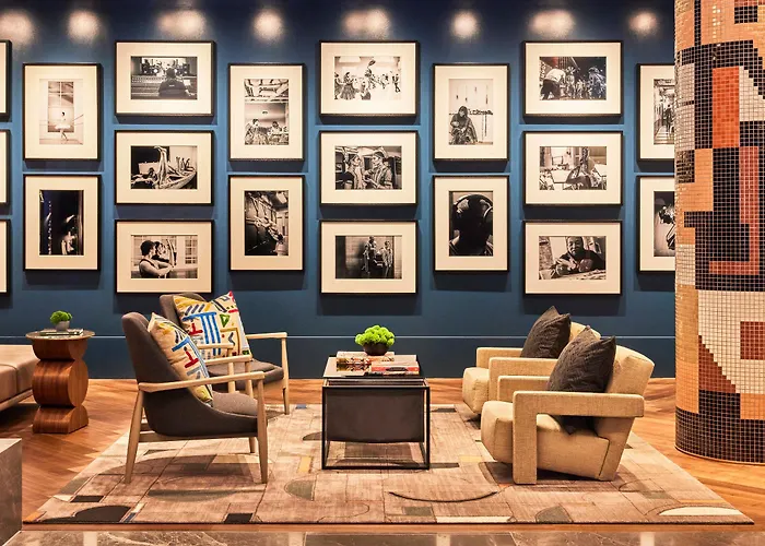 Dog Friendly Hotels BostonOmni At The Seaport